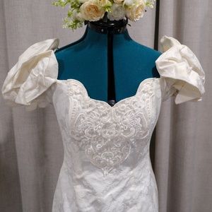 Chic Vintage Champagne Column Dress by Jessica with Statement Sleeves